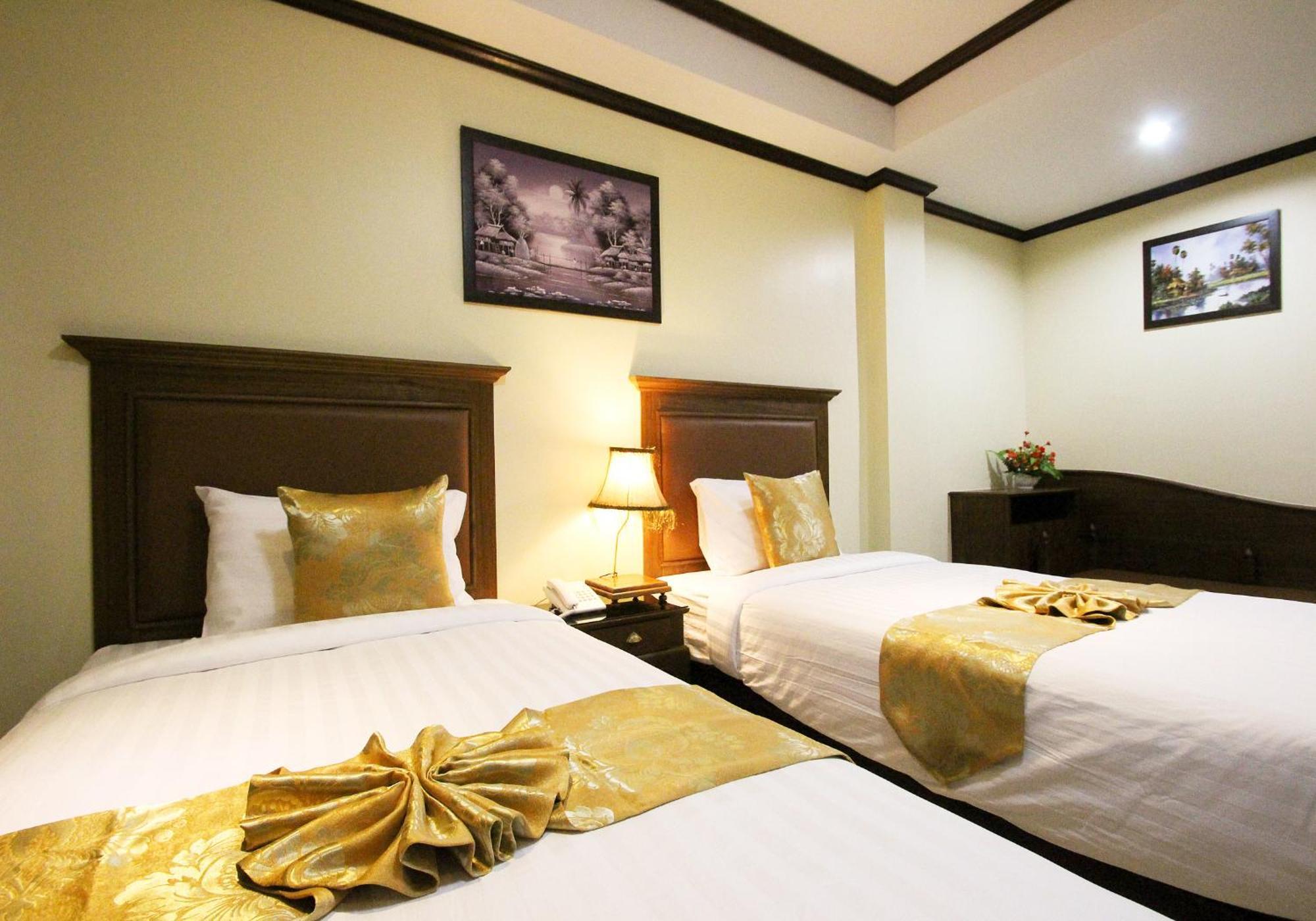 โรงแรม ไอ บูทีค ปลวกแดง ภายนอก รูปภาพ
